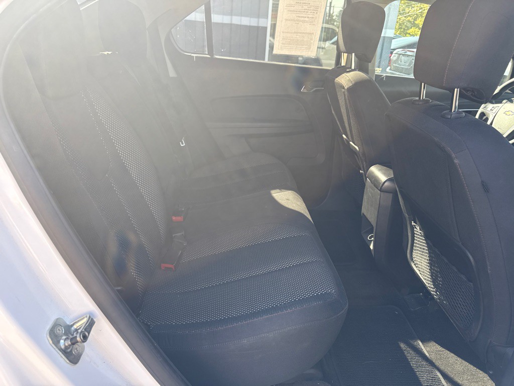 2010 Chevrolet Equinox Image 18