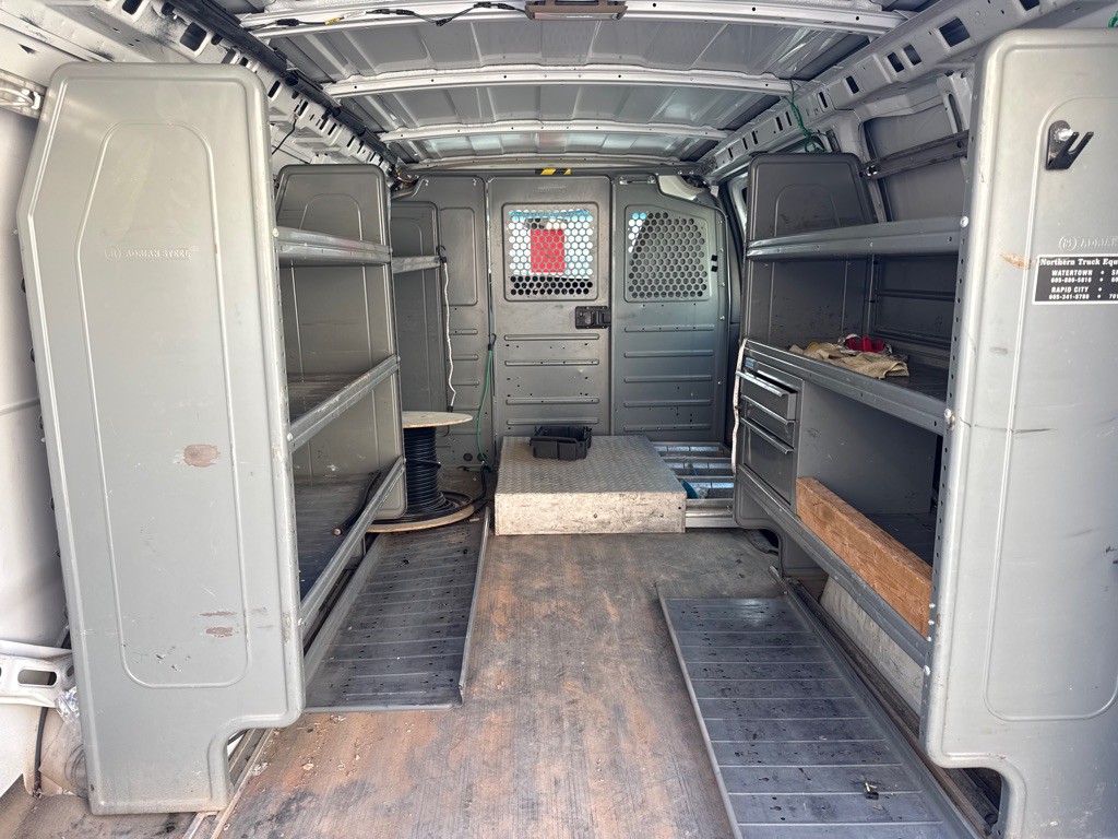 2012 Chevrolet Express Image 16