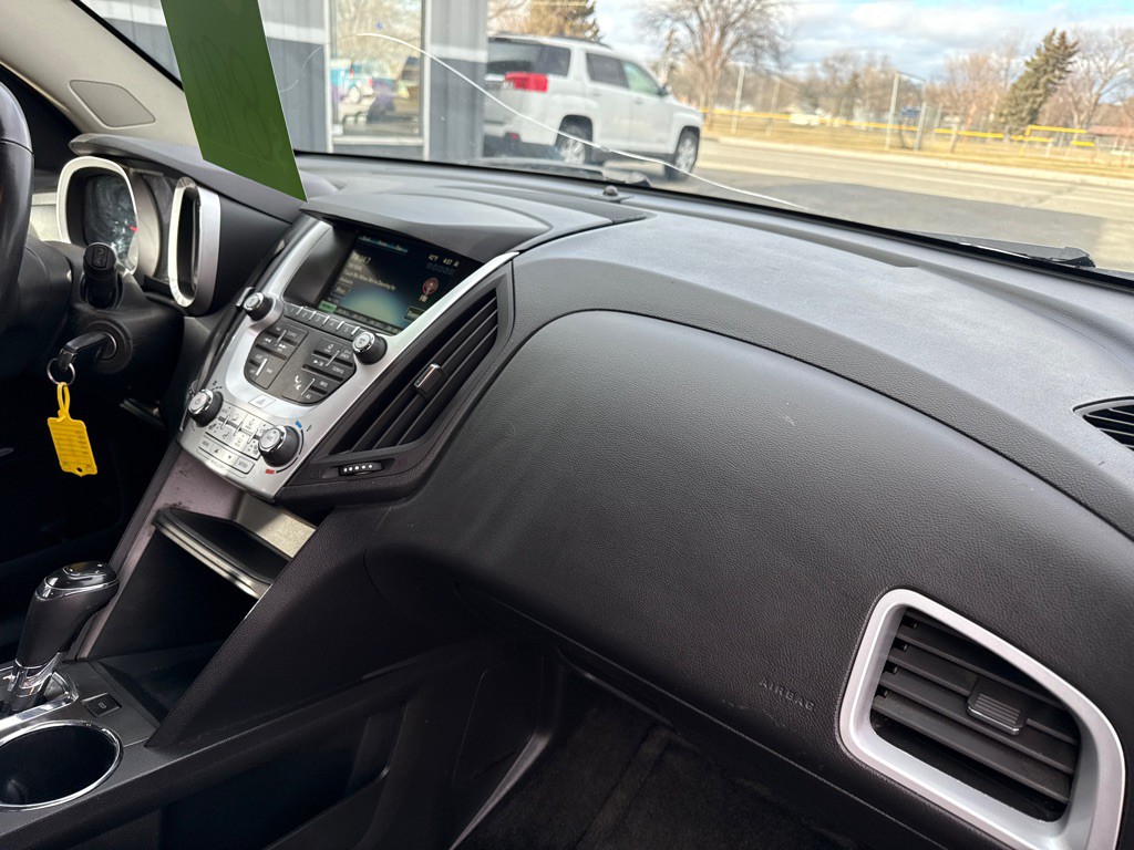 2017 Chevrolet Equinox Image 13