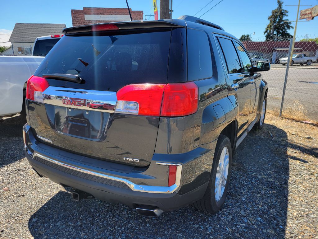 2017 GMC Terrain Image 4