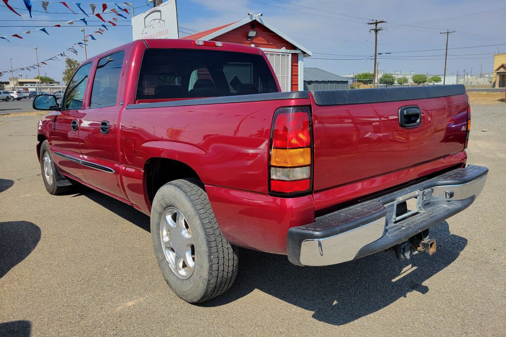 2005 GMC Sierra 1500 Image 3