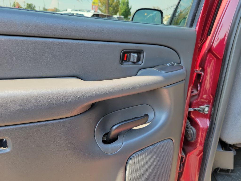 2005 GMC Sierra 1500 Image 5