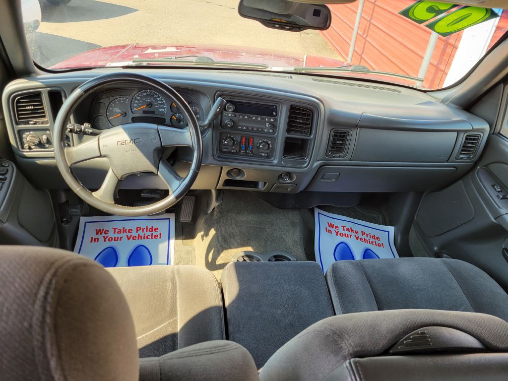 2005 GMC Sierra 1500 Image 6
