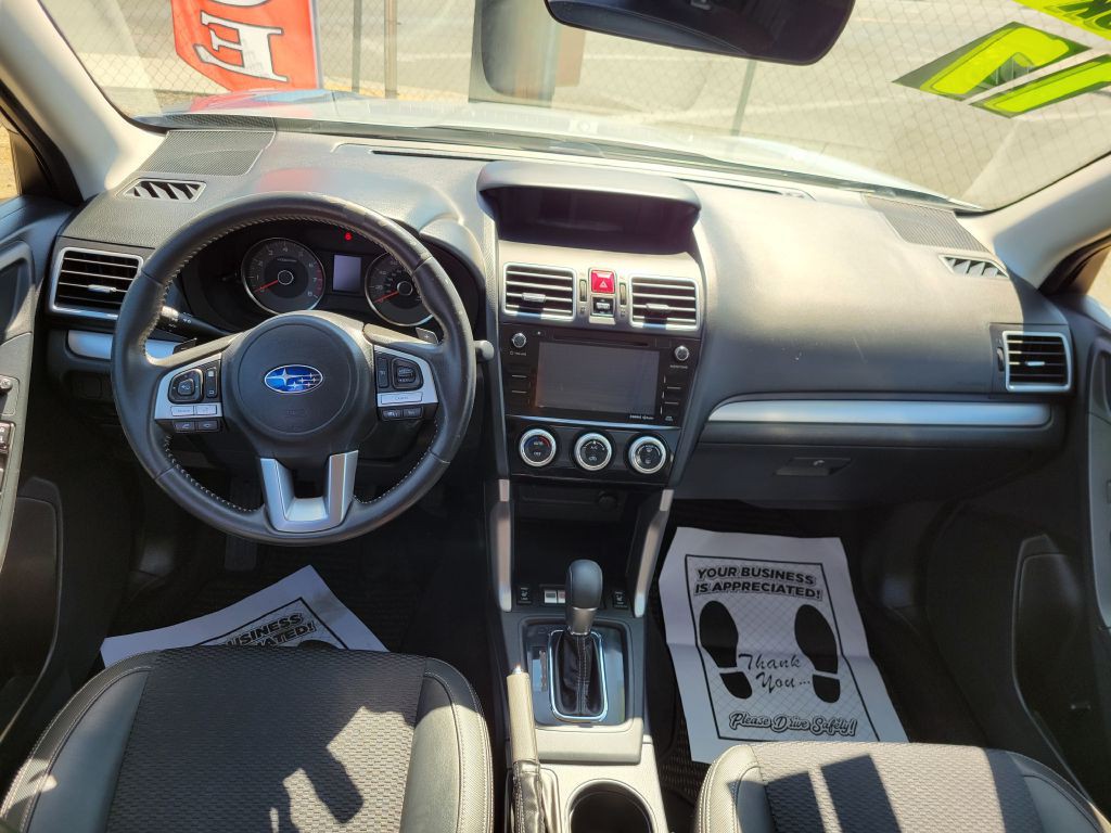 2017 Subaru Forester Image 5