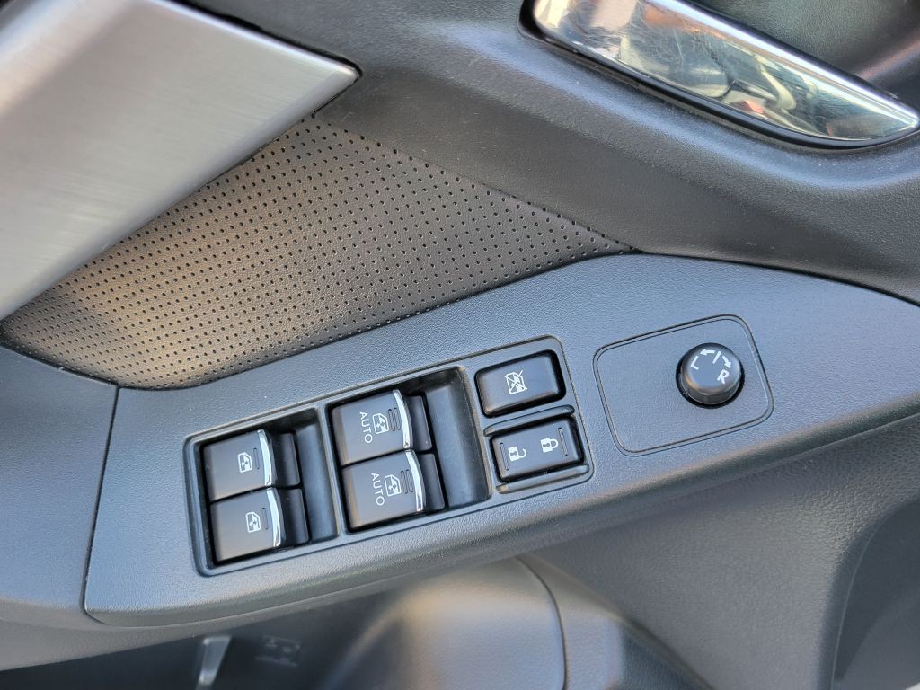 2017 Subaru Forester Image 8