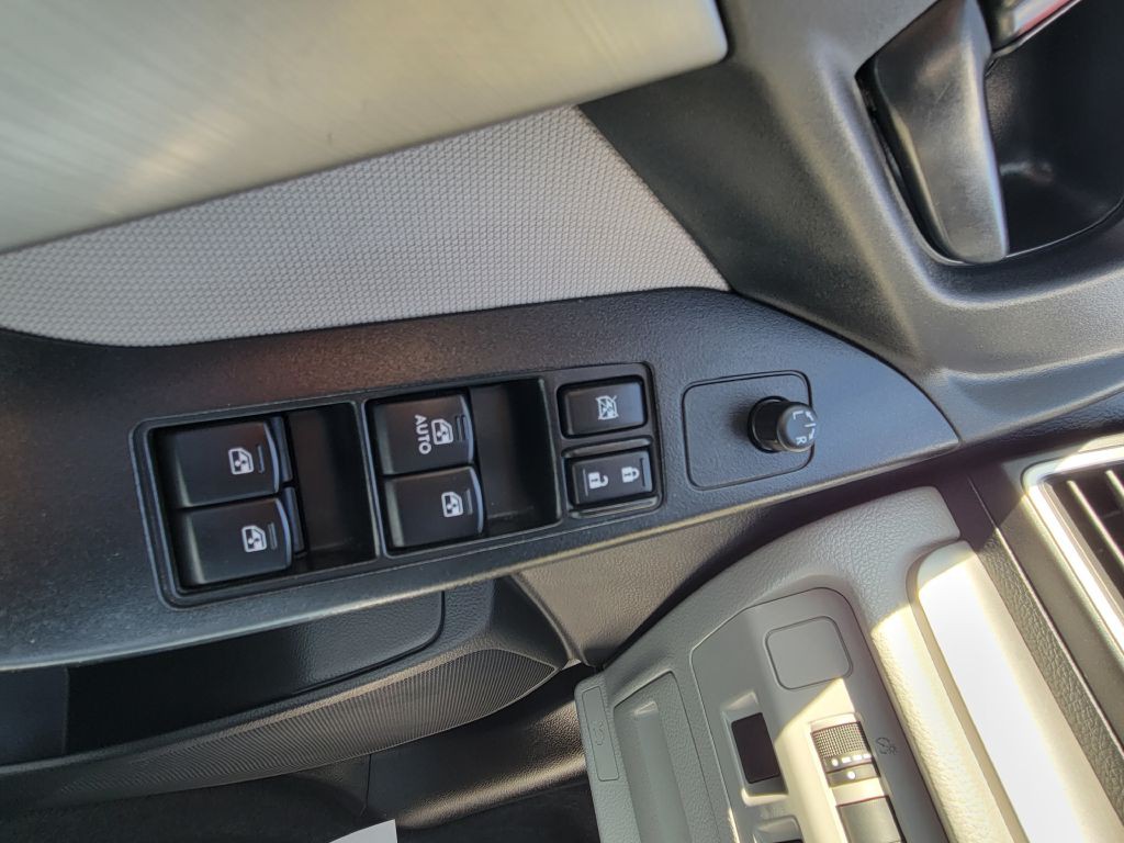 2016 Subaru Forester Image 7