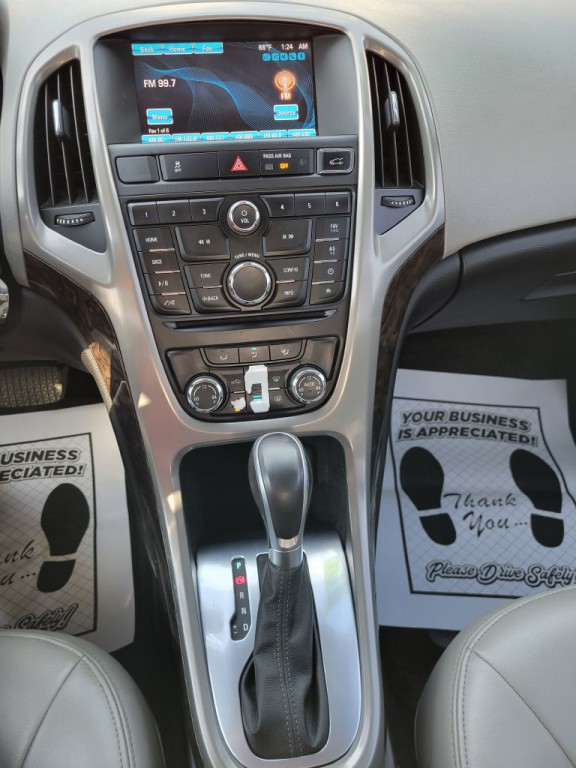 2013 Buick Verano Image 7