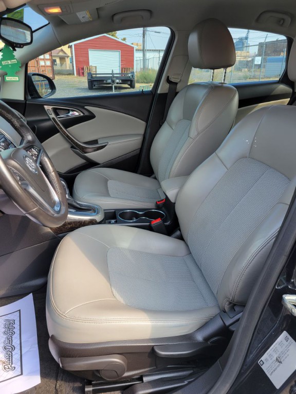 2013 Buick Verano Image 9