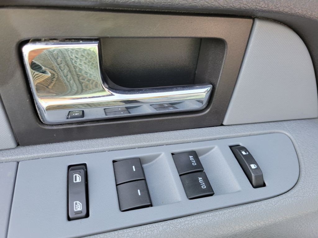 2014 Ford F-150 Image 12
