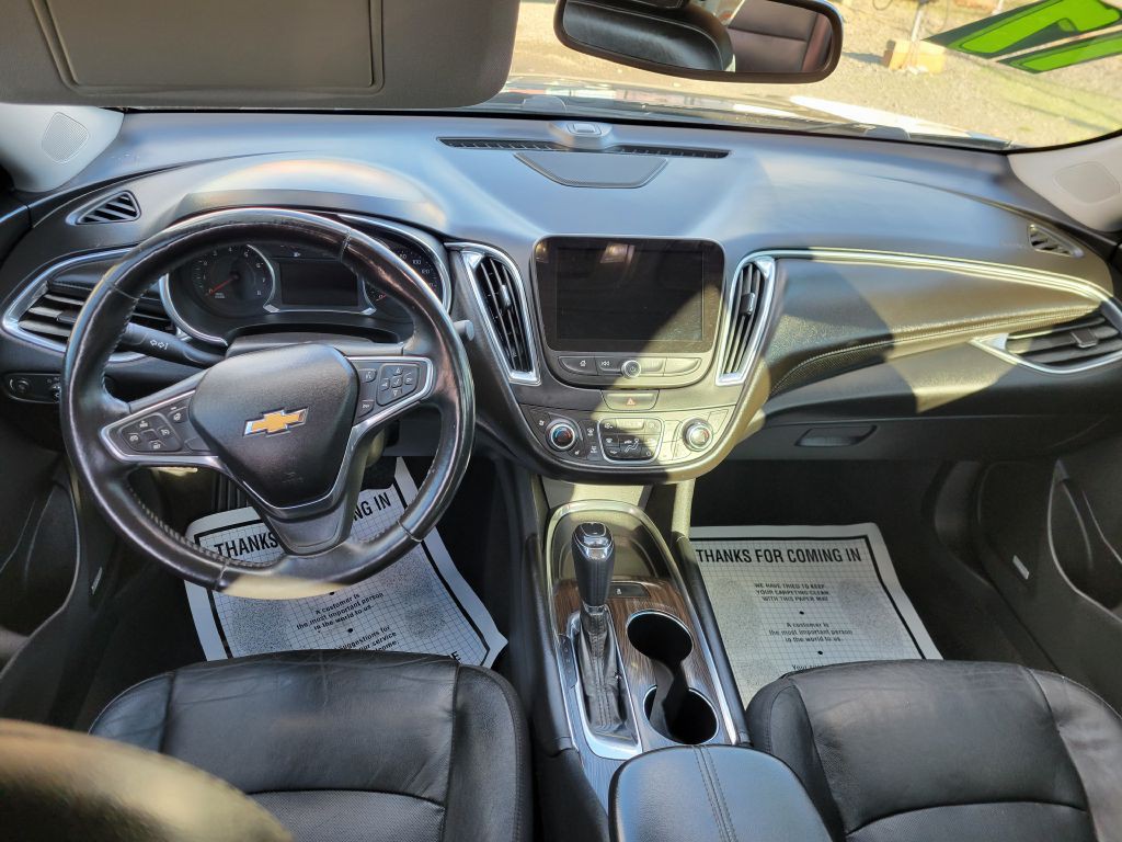 2017 Chevrolet Malibu Image 7