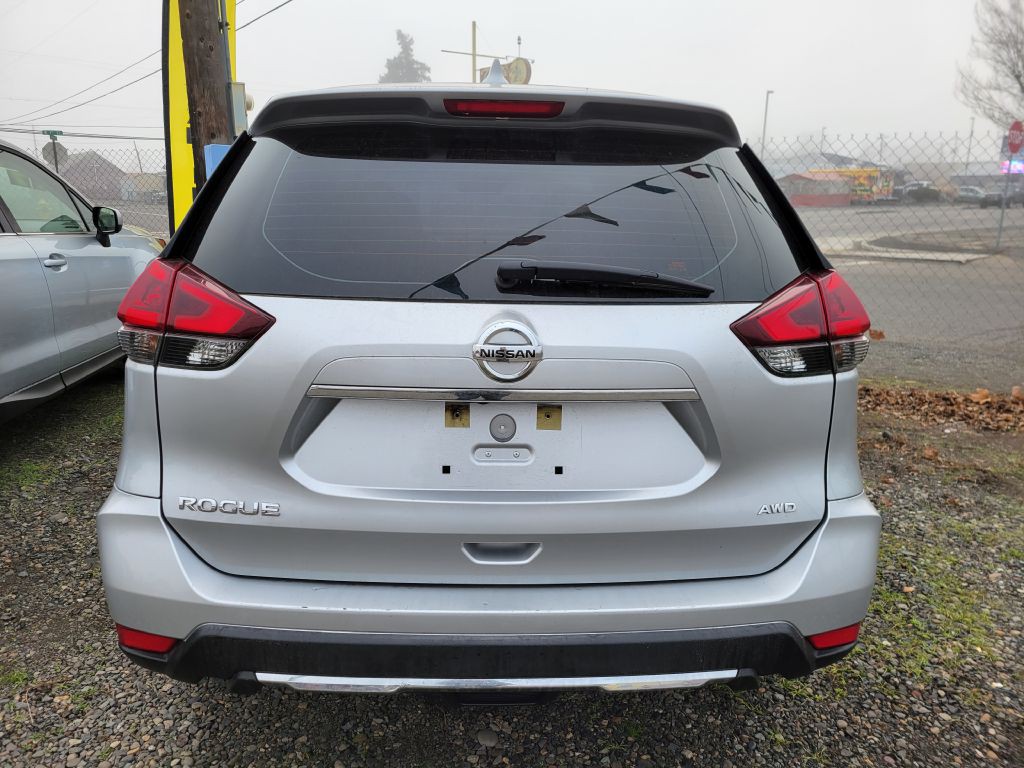 2020 Nissan Rogue Image 5