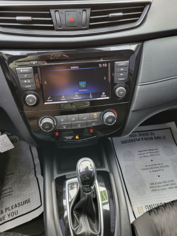2020 Nissan Rogue Image 13