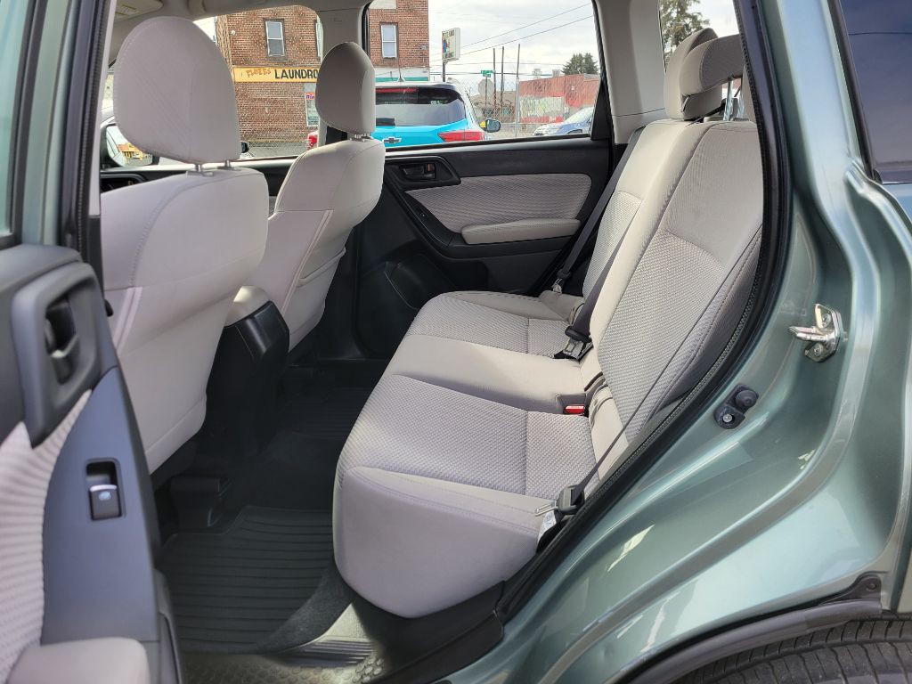 2018 Subaru Forester Image 5