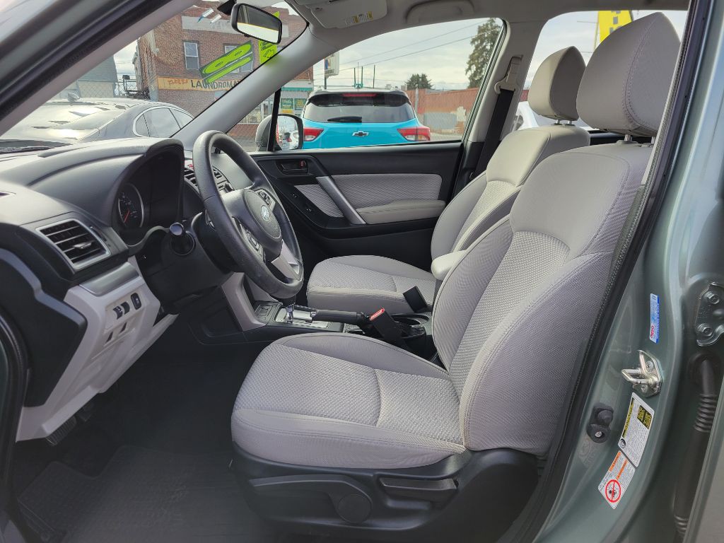 2018 Subaru Forester Image 9