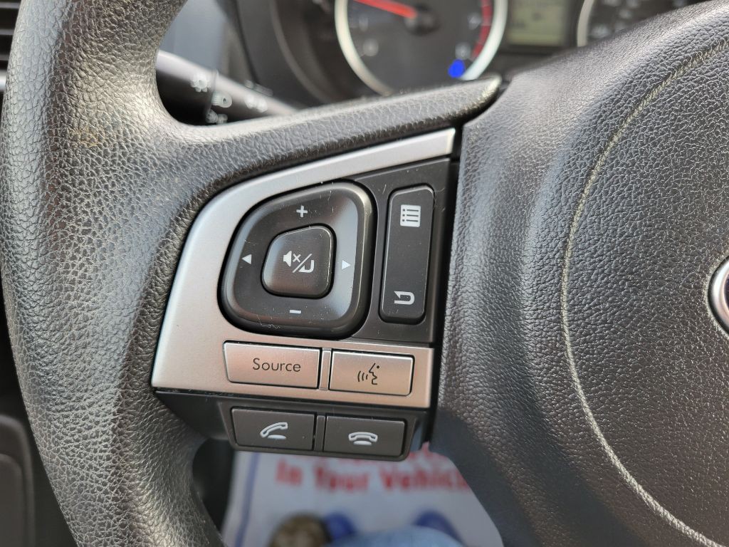 2018 Subaru Forester Image 12