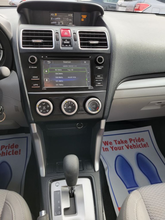 2018 Subaru Forester Image 16