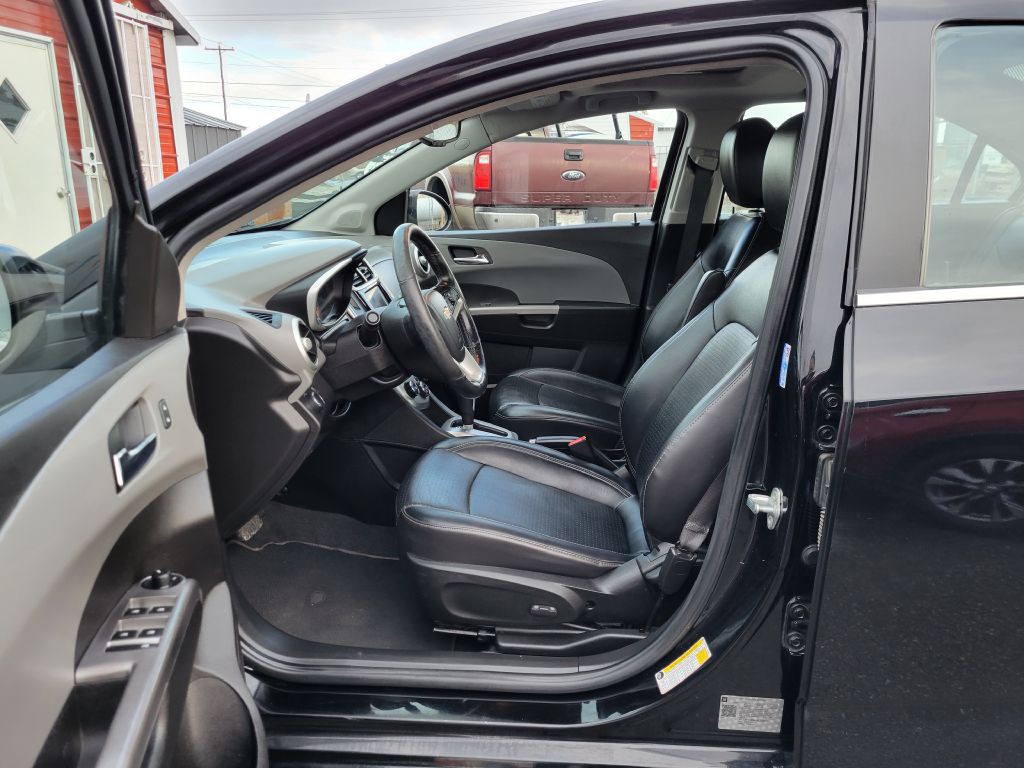2020 Chevrolet Sonic Image 4