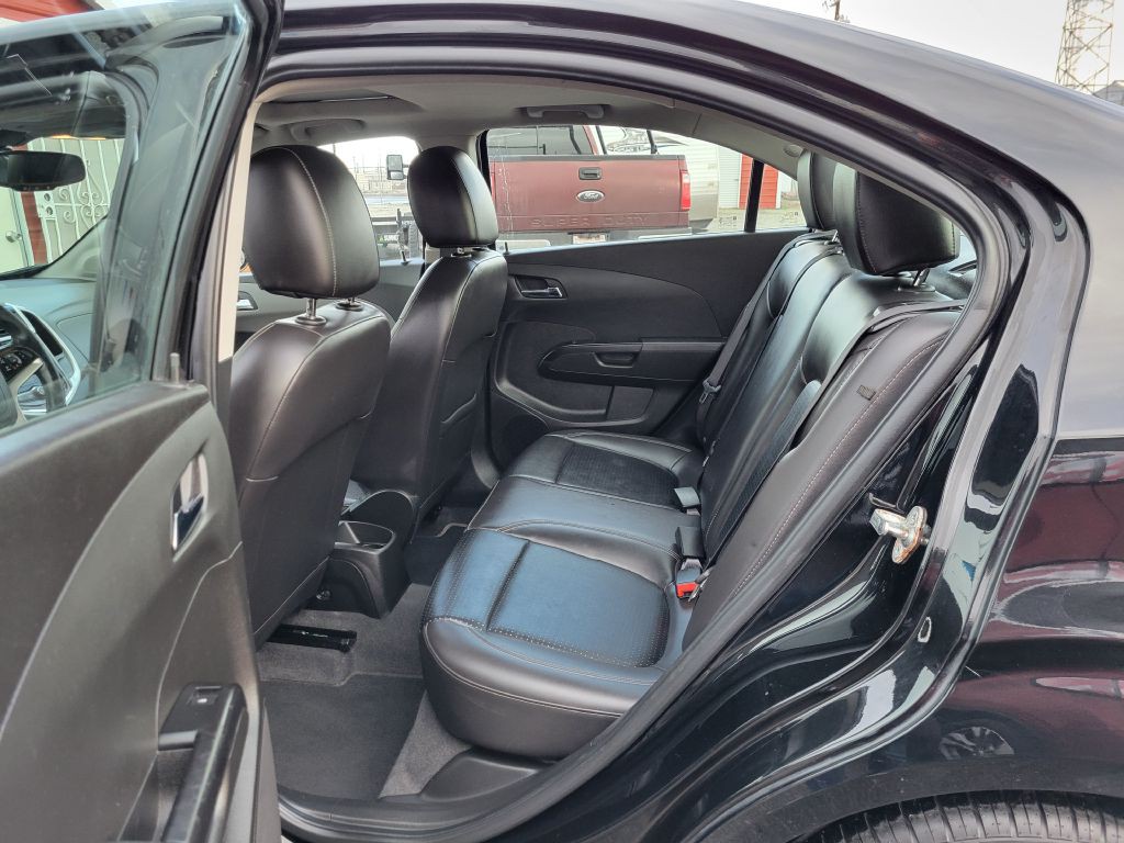 2020 Chevrolet Sonic Image 5