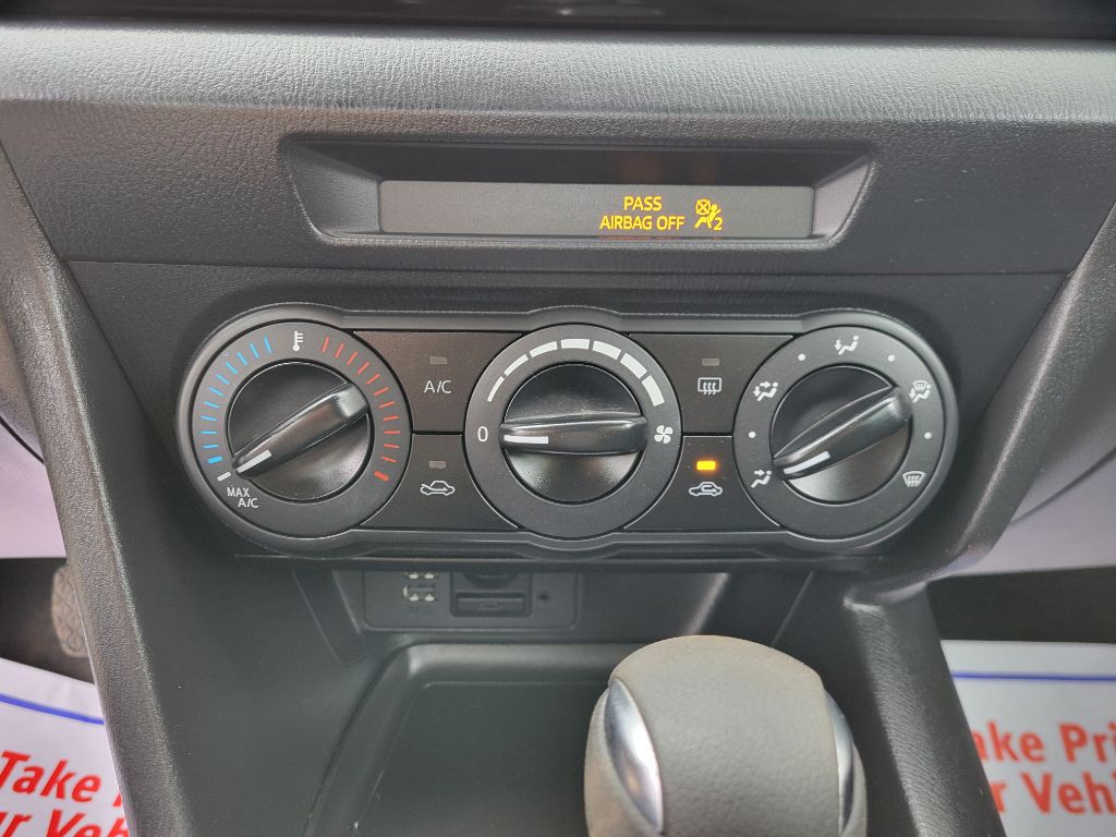 2015 Mazda Mazda3 Image 10