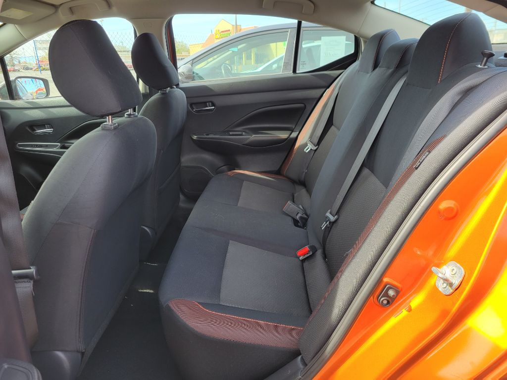 2020 Nissan Versa Image 6