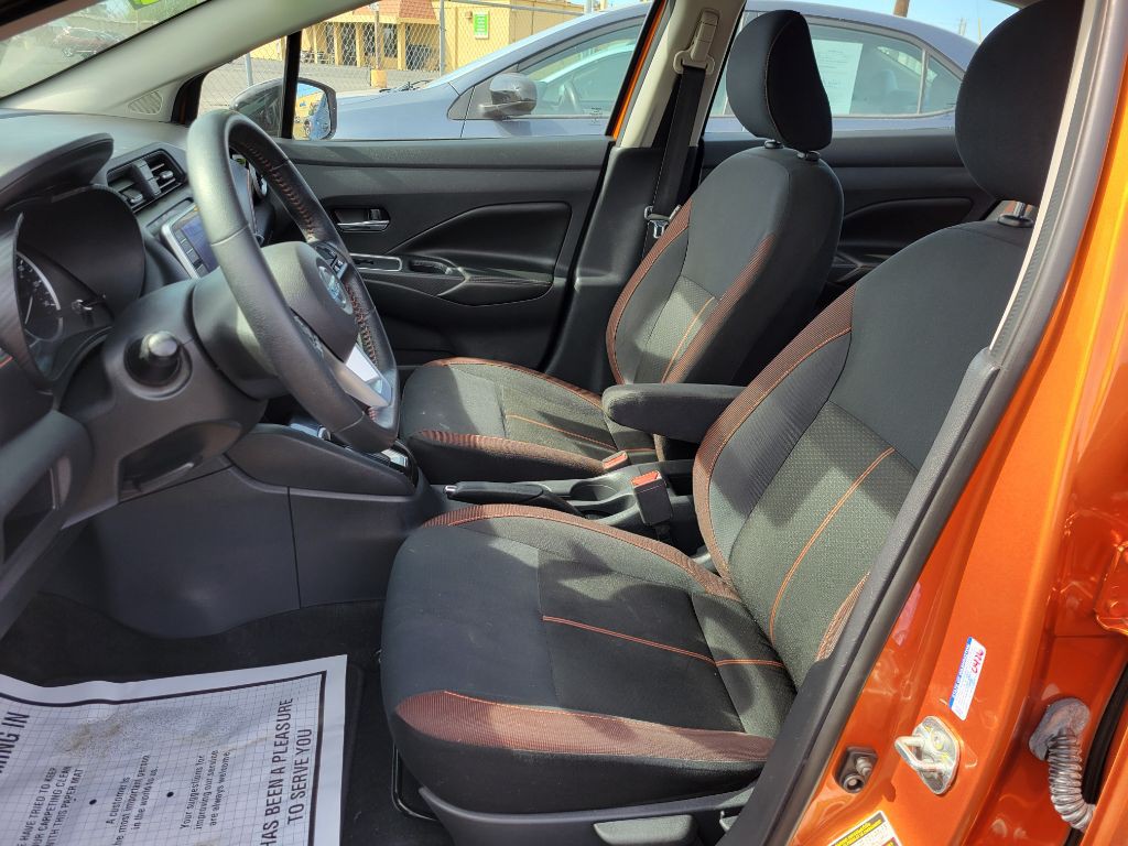 2020 Nissan Versa Image 8