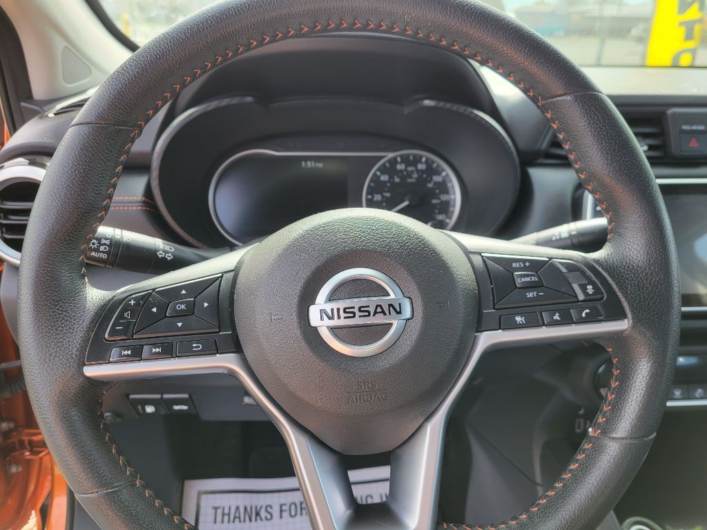 2020 Nissan Versa Image 11