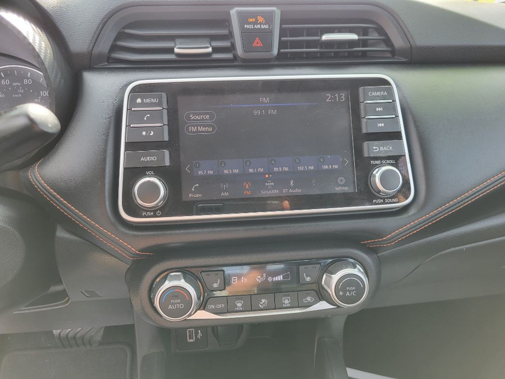 2020 Nissan Versa Image 13