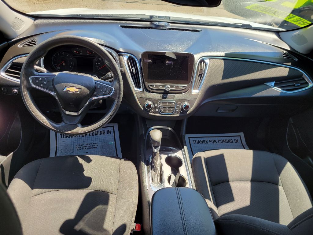 2021 Chevrolet Malibu Image 5