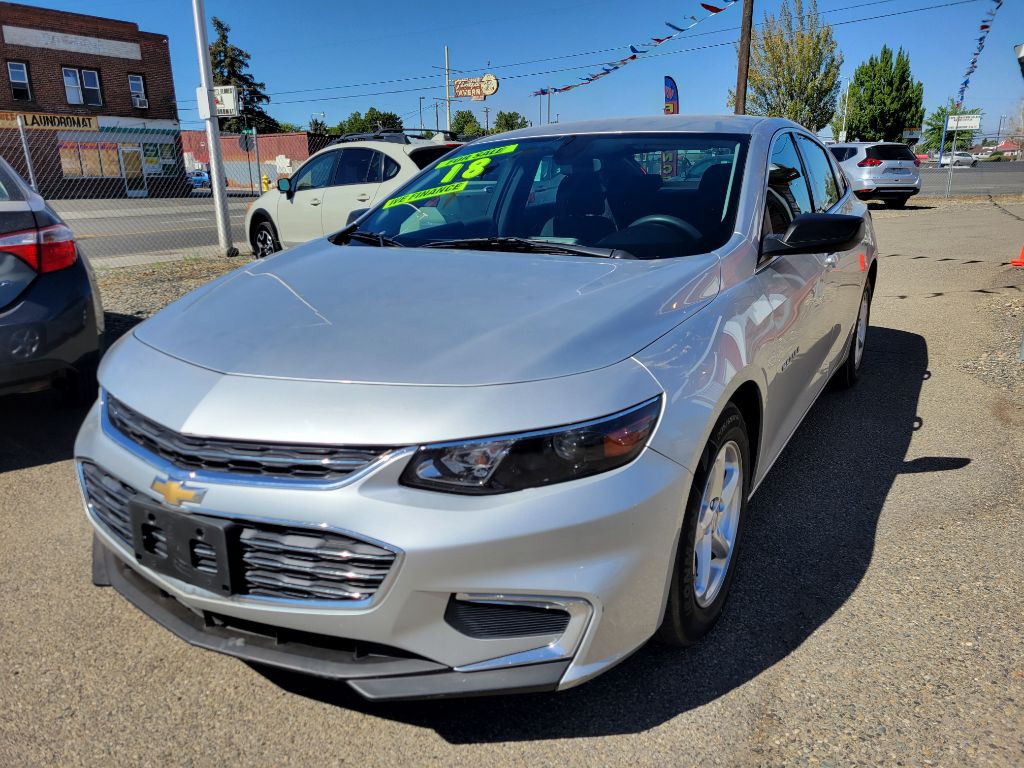 2018 Chevrolet Malibu Image 3