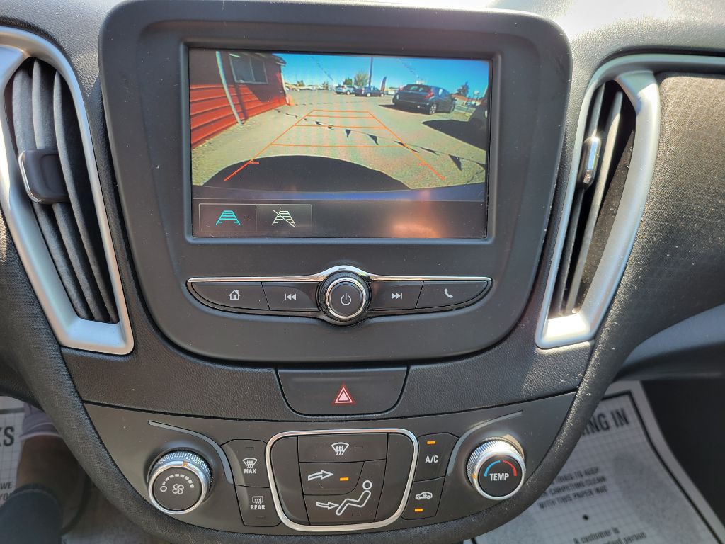 2018 Chevrolet Malibu Image 12