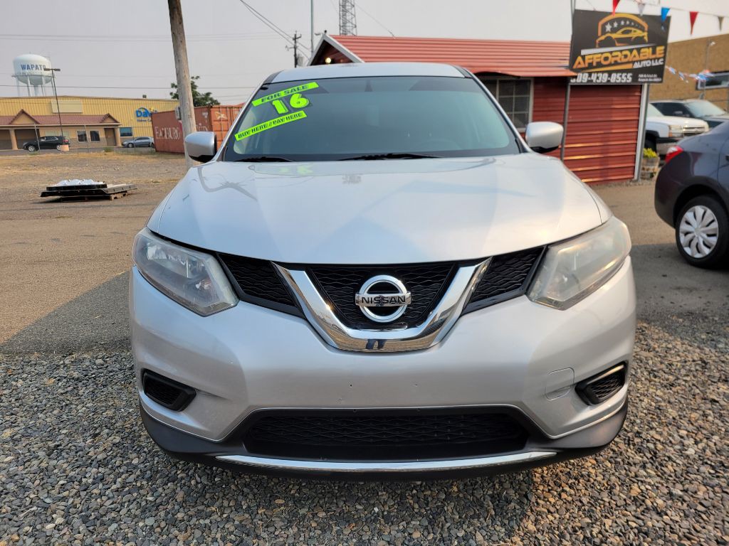 2016 Nissan Rogue Image 2