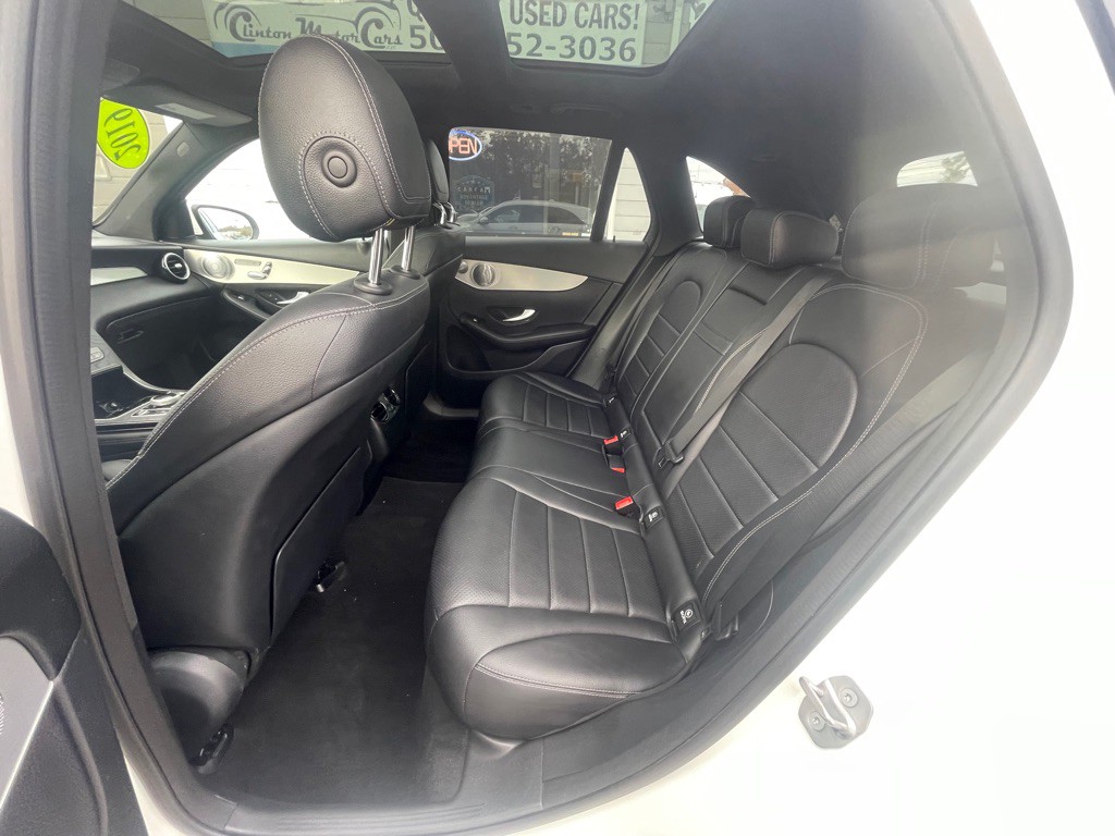 2019 Mercedes-Benz GLC-Class Image 16