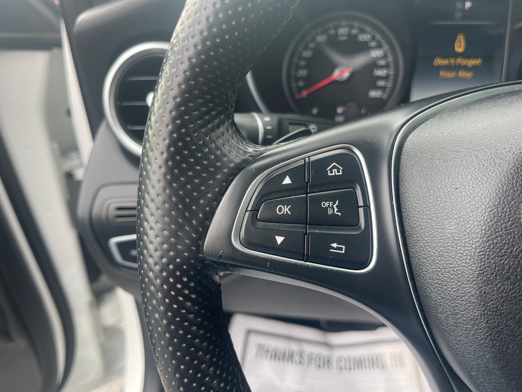 2019 Mercedes-Benz GLC-Class Image 34