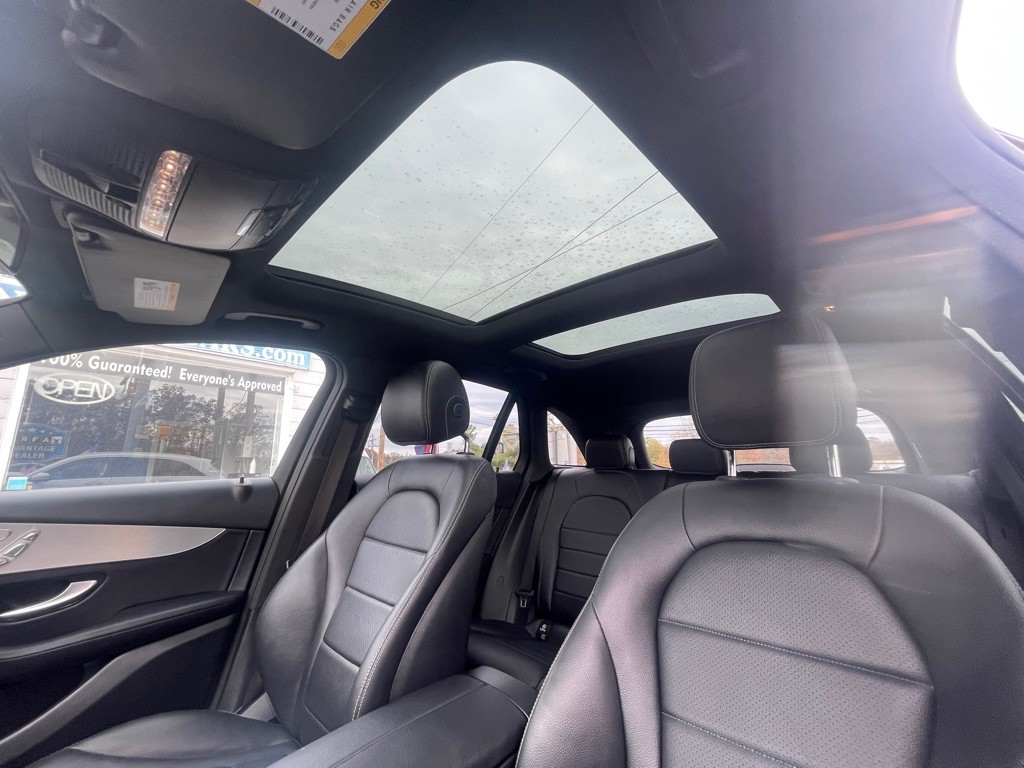 2019 Mercedes-Benz GLC-Class Image 47