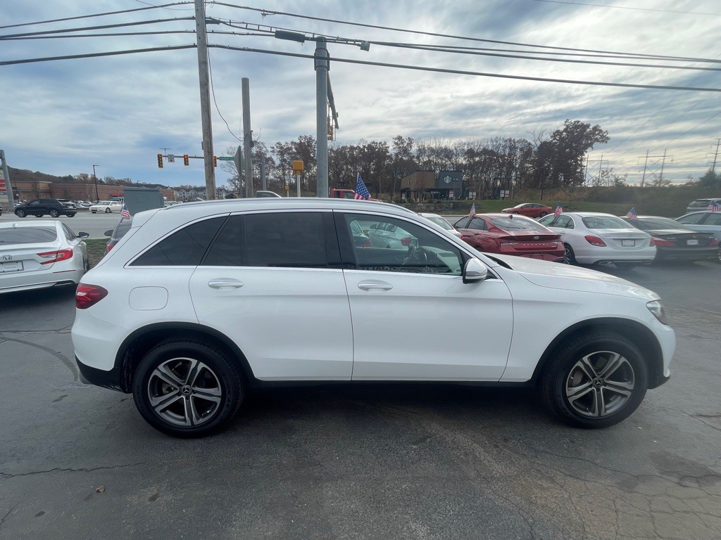 2019 Mercedes-Benz GLC-Class Image 6