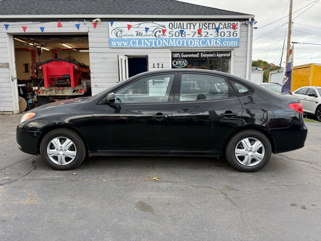 2010 Hyundai Elantra Image 2