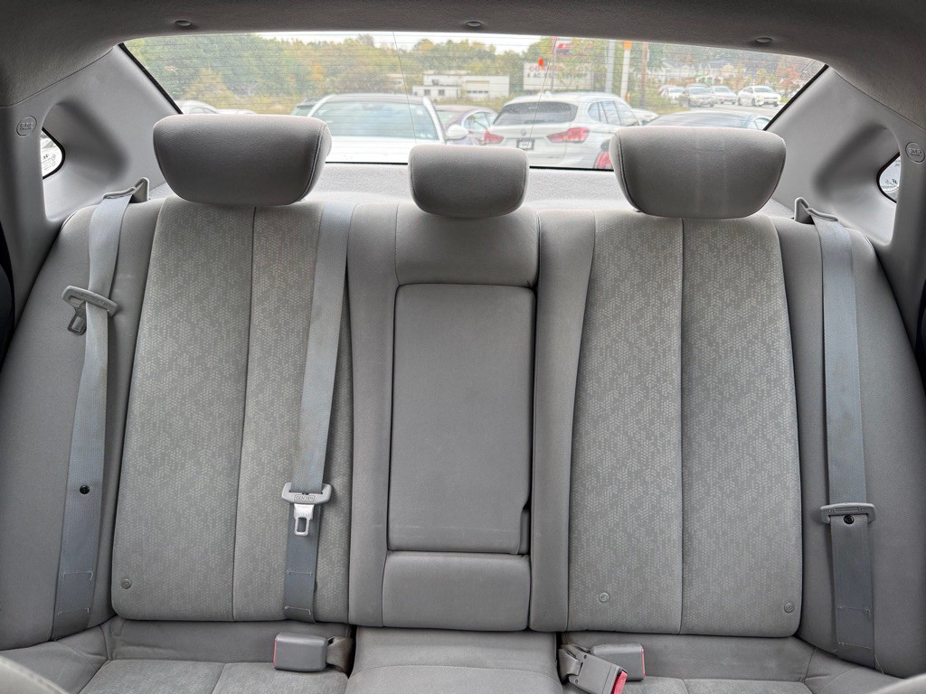 2010 Hyundai Elantra Image 10