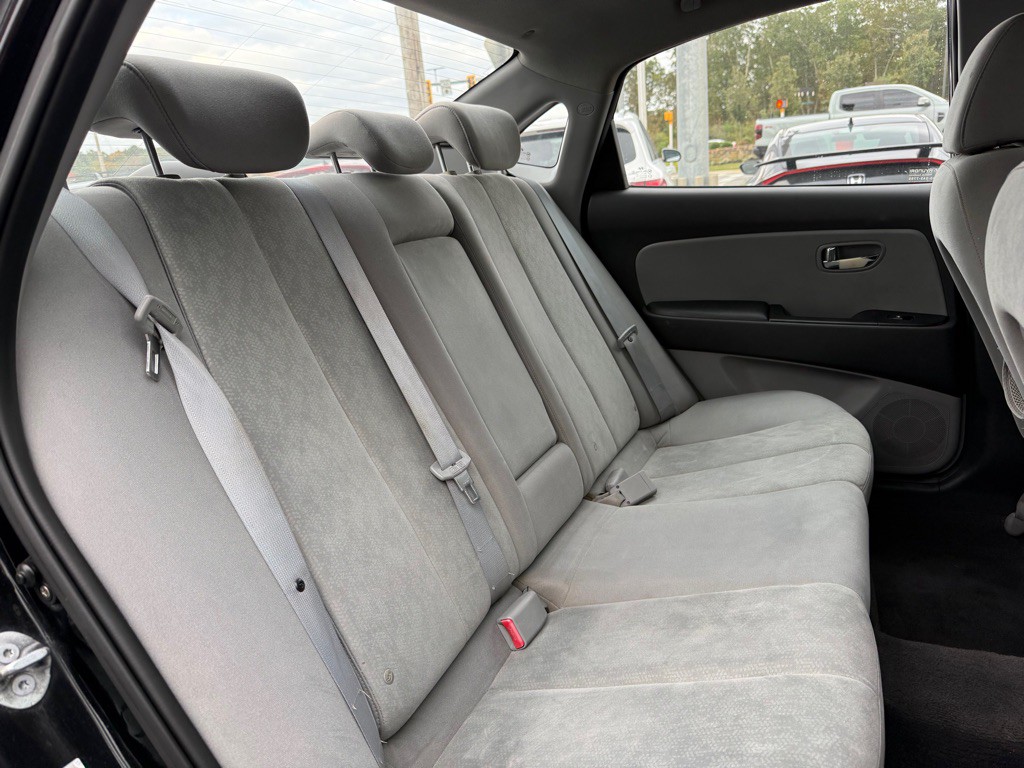 2010 Hyundai Elantra Image 19
