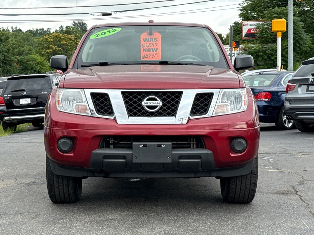 2013 Nissan Frontier Image 8