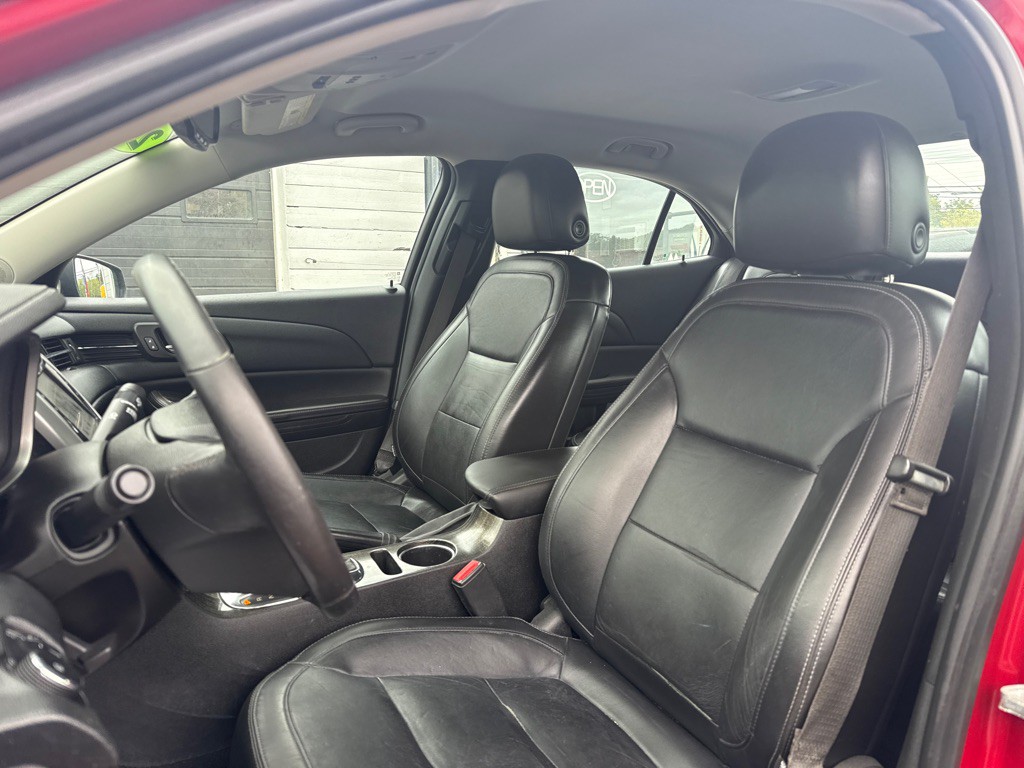 2014 Chevrolet Malibu Image 11