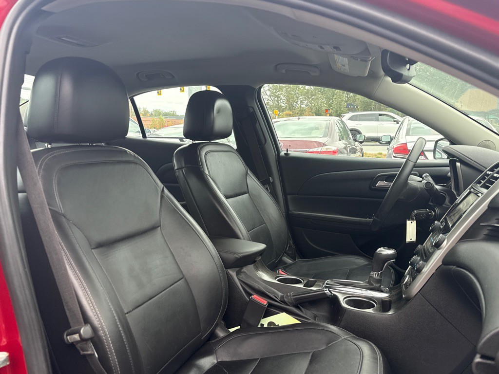 2014 Chevrolet Malibu Image 12