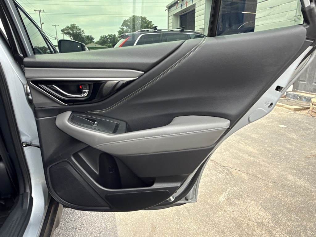 2020 Subaru Outback Image 27