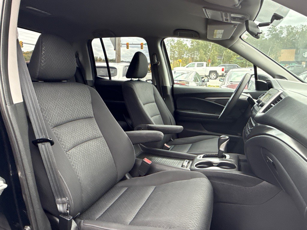 2019 Honda Ridgeline Image 13