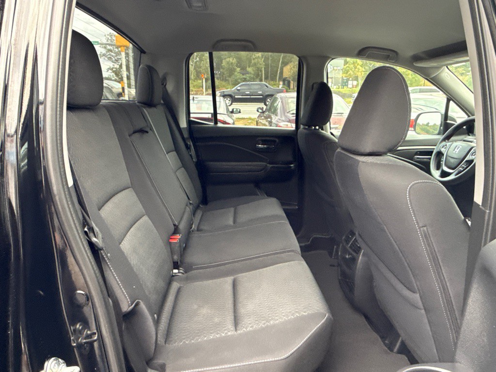 2019 Honda Ridgeline Image 14