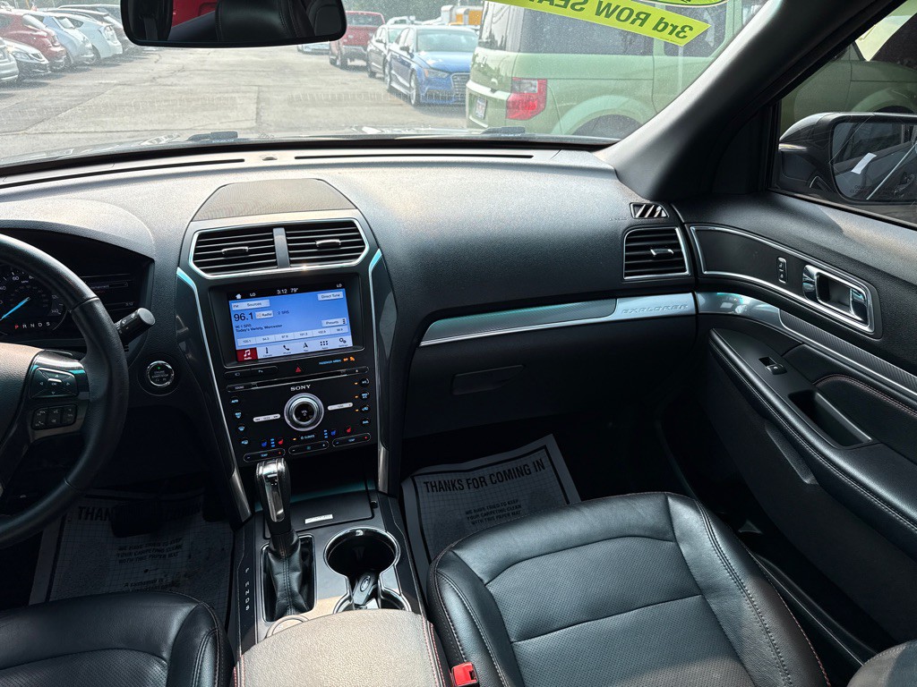 2017 Ford Explorer Image 21