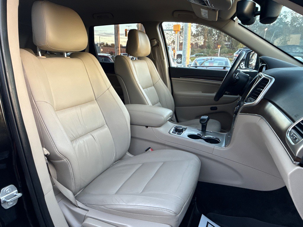 2015 Jeep Grand Cherokee Image 9