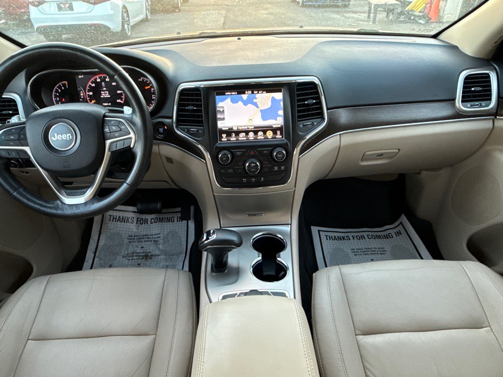 2015 Jeep Grand Cherokee Image 16