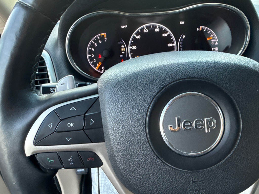 2015 Jeep Grand Cherokee Image 31