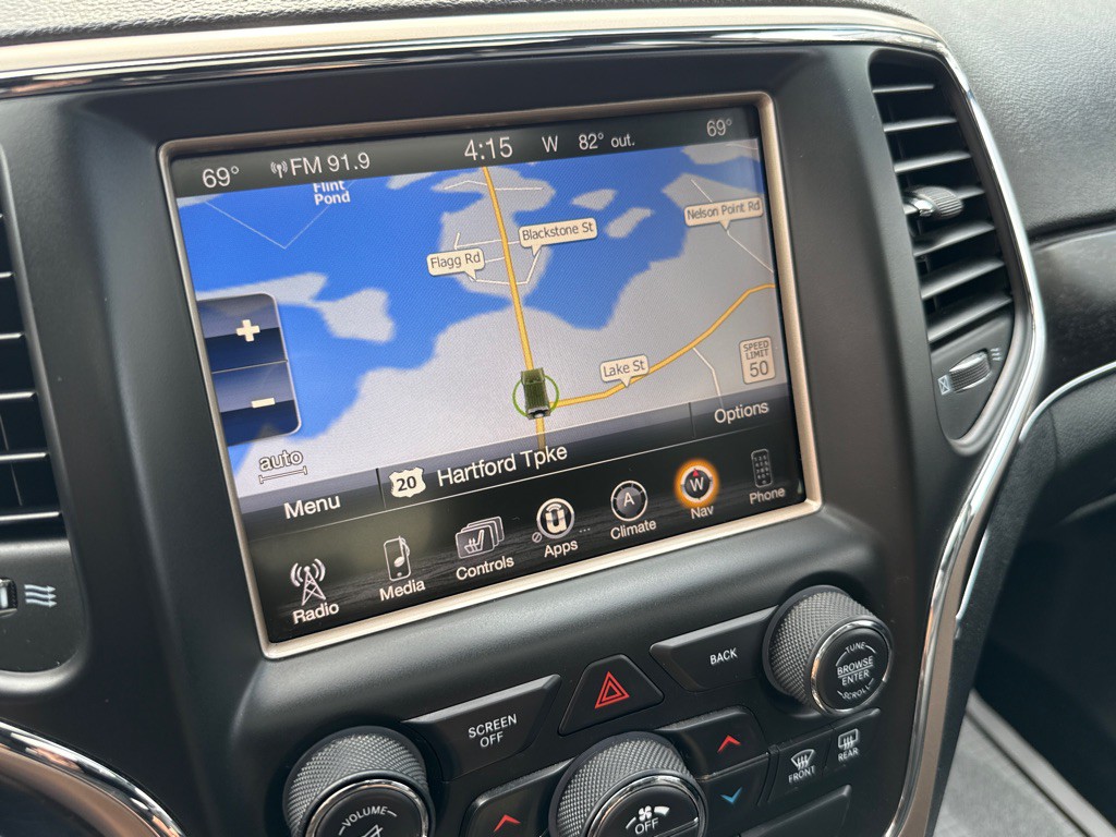 2014 Jeep Grand Cherokee Image 25
