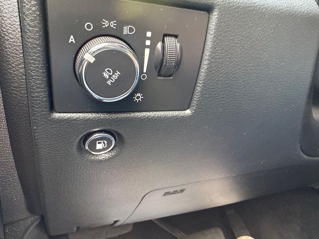 2014 Jeep Grand Cherokee Image 31